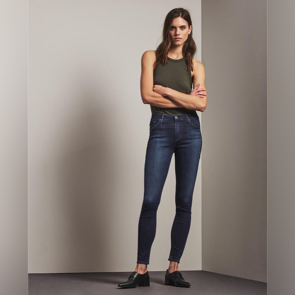 AG FARRAH SKINNY jeans size 28R